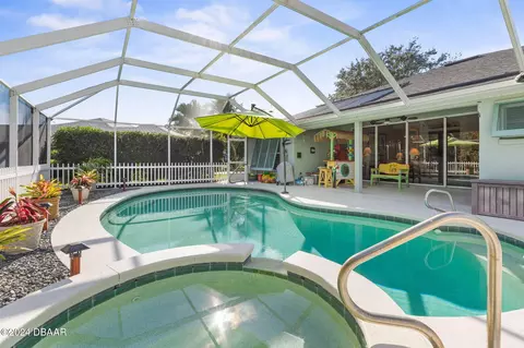 Exterior - 72 Kingsley Ln, Ormond Beach, FL 32174 photo 10 of 16