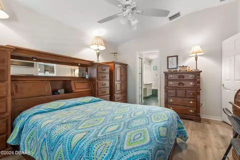 Bedroom - 72 Kingsley Ln, Ormond Beach, FL 32174 photo 3 of 6