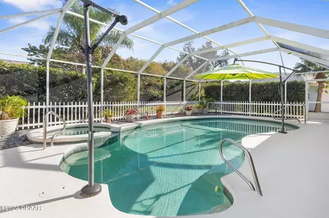 Exterior - 72 Kingsley Ln, Ormond Beach, FL 32174 photo 9 of 16