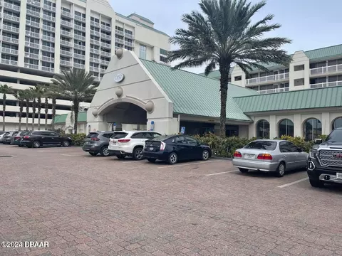 2700 N Atlantic Ave #901, Daytona Beach, FL 32118
