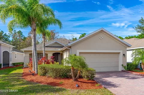 1229 Champions Dr, Daytona Beach, FL 32124