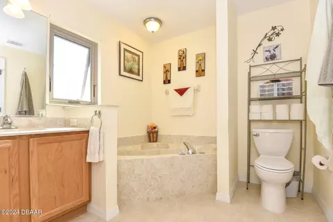Bath - 1819 India Palm Dr, Edgewater, FL 32132 photo 3 of 7
