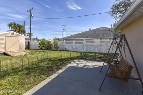 Exterior - 1819 India Palm Dr, Edgewater, FL 32132 photo 3 of 14