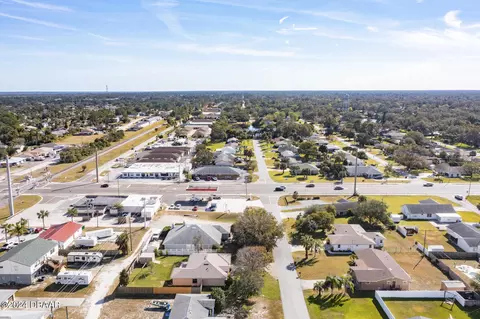 View/Area - 1819 India Palm Dr, Edgewater, FL 32132 photo 7 of 11