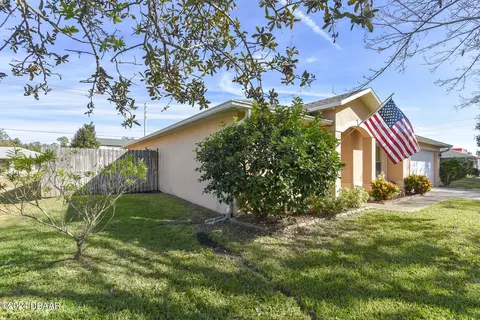 Exterior - 1819 India Palm Dr, Edgewater, FL 32132 photo 13 of 14