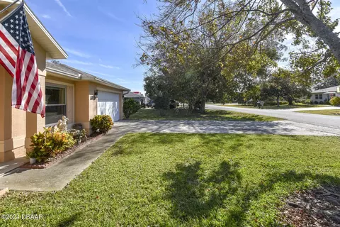Exterior - 1819 India Palm Dr, Edgewater, FL 32132 photo 14 of 14