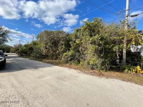 151 Avalon Dr, Ormond Beach, FL 32176 photo 7