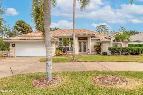 460 Sea Duck Dr, Daytona Beach, FL 32119
