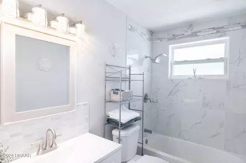 Bath - 863 Marvin Rd, Ormond Beach, FL 32176 photo 2 of 2