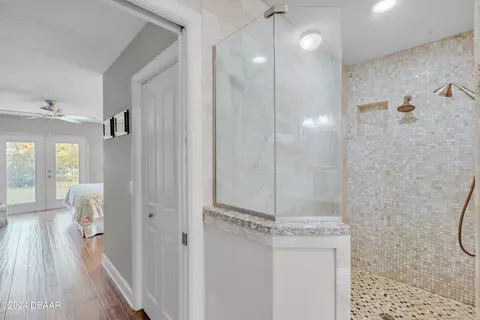 Bath - 111 Rio Pinar Dr, Ormond Beach, FL 32174 photo 4 of 9