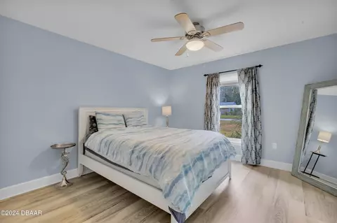 Bedroom - 111 Rio Pinar Dr, Ormond Beach, FL 32174 photo 5 of 8
