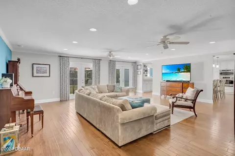 Living - 111 Rio Pinar Dr, Ormond Beach, FL 32174 photo 3 of 3