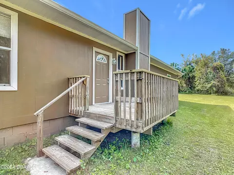 Exterior - 2940 Ragis Rd, Edgewater, FL 32132 photo 2 of 6