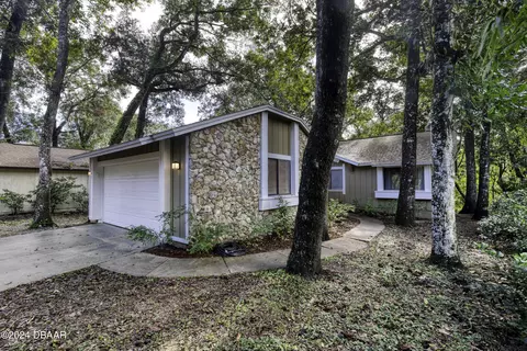167 Fox Glen Ct, Ormond Beach, FL 32174 photo 4