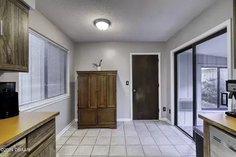167 Fox Glen Ct, Ormond Beach, FL 32174 photo 9