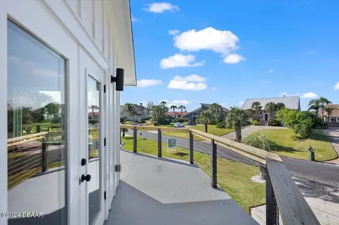 Exterior - 2750 Harbor Ct, Saint Augustine, FL 32084 photo 8 of 10