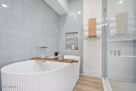 Bath - 2750 Harbor Ct, Saint Augustine, FL 32084 photo 4 of 12
