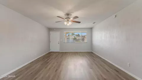 129 Ocean Grove Dr, Ormond Beach, FL 32176 photo 4