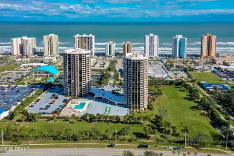 1 Oceans West Blvd #22B5, Daytona Beach, FL 32118