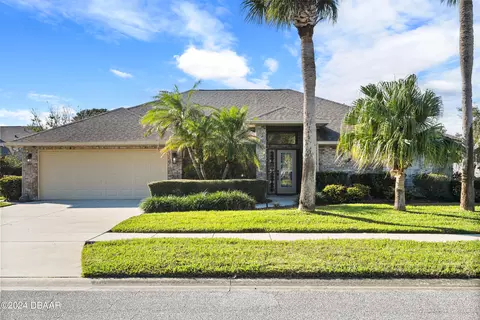 752 Sandy Hill Cir, Port Orange, FL 32127
