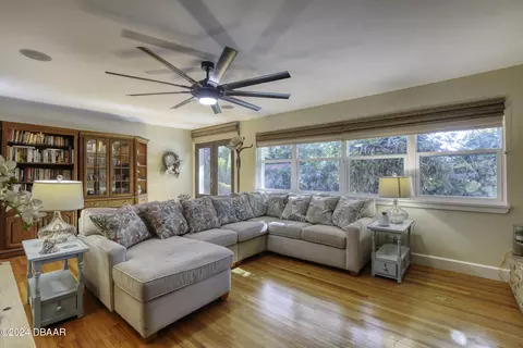 57 Ocean Crest Dr, Ormond Beach, FL 32176 photo 10