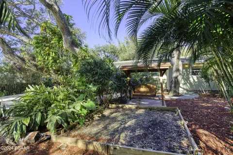57 Ocean Crest Dr, Ormond Beach, FL 32176 photo 5