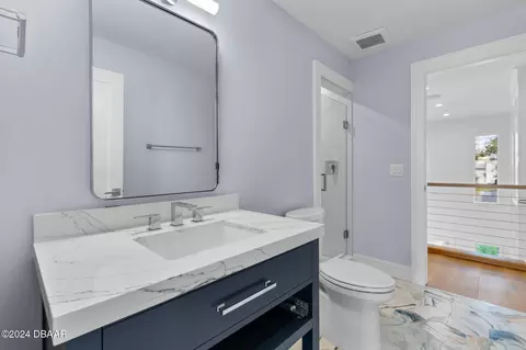 Bath - 518 Riverside Dr, Ormond Beach, FL 32176 photo 13 of 19