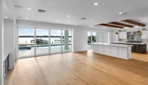 Living - 518 Riverside Dr, Ormond Beach, FL 32176 photo 6 of 13