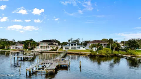 View/Area - 518 Riverside Dr, Ormond Beach, FL 32176 photo 4 of 9