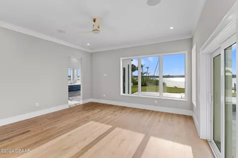 Bedroom - 518 Riverside Dr, Ormond Beach, FL 32176 photo 2 of 11