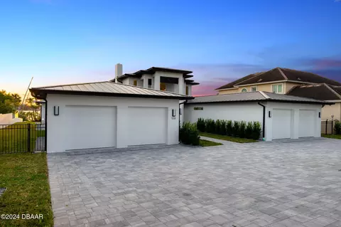 Exterior - 518 Riverside Dr, Ormond Beach, FL 32176 photo 16 of 18