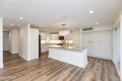 Kitchen - 533 N Halifax Dr, Ormond Beach, FL 32176 photo 1 of 9