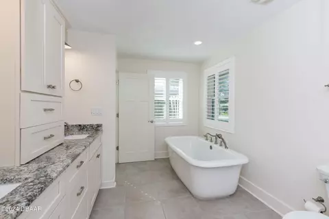 Bath - 533 N Halifax Dr, Ormond Beach, FL 32176 photo 5 of 7