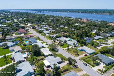 View/Area - 533 N Halifax Dr, Ormond Beach, FL 32176 photo 11 of 21