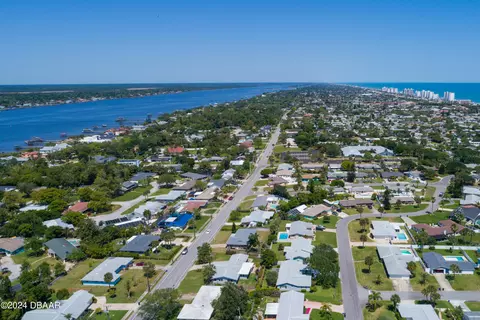 View/Area - 533 N Halifax Dr, Ormond Beach, FL 32176 photo 6 of 21