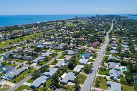 View/Area - 533 N Halifax Dr, Ormond Beach, FL 32176 photo 13 of 21