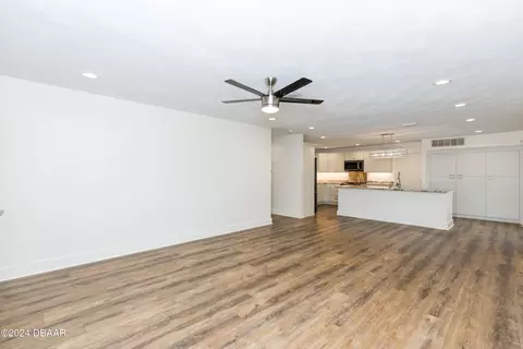 Living - 533 N Halifax Dr, Ormond Beach, FL 32176 photo 6 of 8