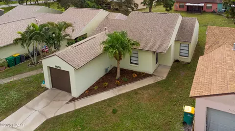 1685 Parakeet Ct, Melbourne, FL 32935