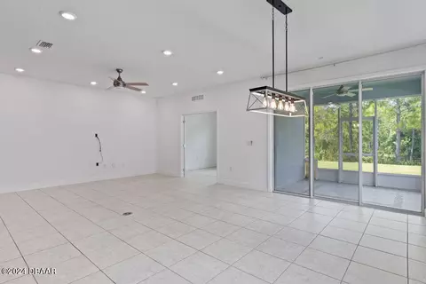 Living - 62 Fawn Haven Trl, Ormond Beach, FL 32174 photo 2 of 2