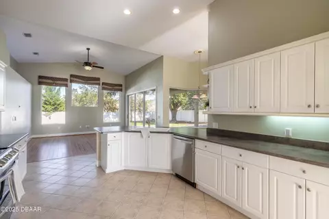 Kitchen - 6 Wild Creek Way, Ormond Beach, FL 32174 photo 3 of 4