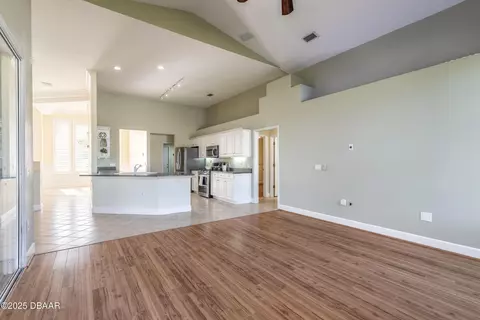 Living - 6 Wild Creek Way, Ormond Beach, FL 32174 photo 7 of 10