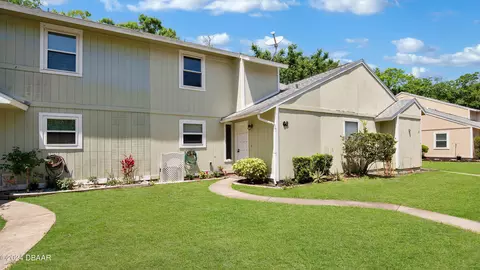60 Tomoka Meadows Blvd, Ormond Beach, FL 32174
