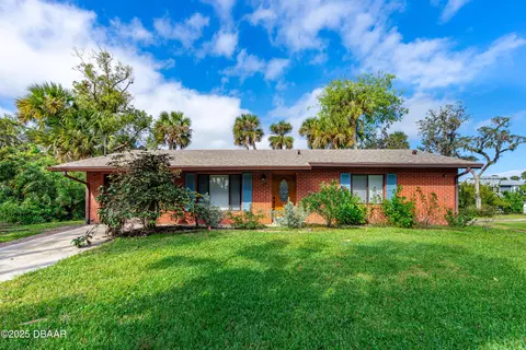 226 Clark Pl, Port Orange, FL 32127