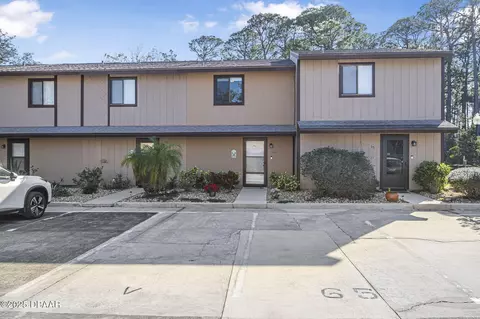 65 Village Dr #65, Flagler Beach, FL 32136