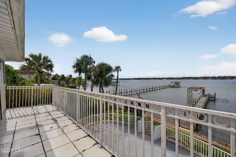 View/Area - 482 Riverside Dr, Ormond Beach, FL 32176 photo 10 of 18