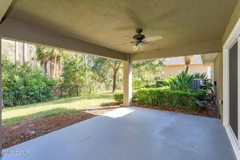 Exterior - 304 Chesham St, Ormond Beach, FL 32174 photo 3 of 5