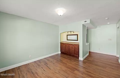 Living - 60 Hidden Hills Dr, Ormond Beach, FL 32174 photo 4 of 5
