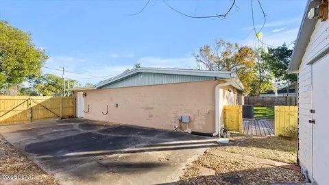 Exterior - 60 Hidden Hills Dr, Ormond Beach, FL 32174 photo 6 of 7