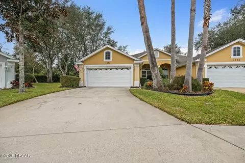 Exterior - 1336 Asher Ct, Ormond Beach, FL 32174 photo 3 of 11