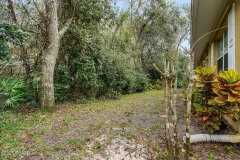Exterior - 1336 Asher Ct, Ormond Beach, FL 32174 photo 6 of 11